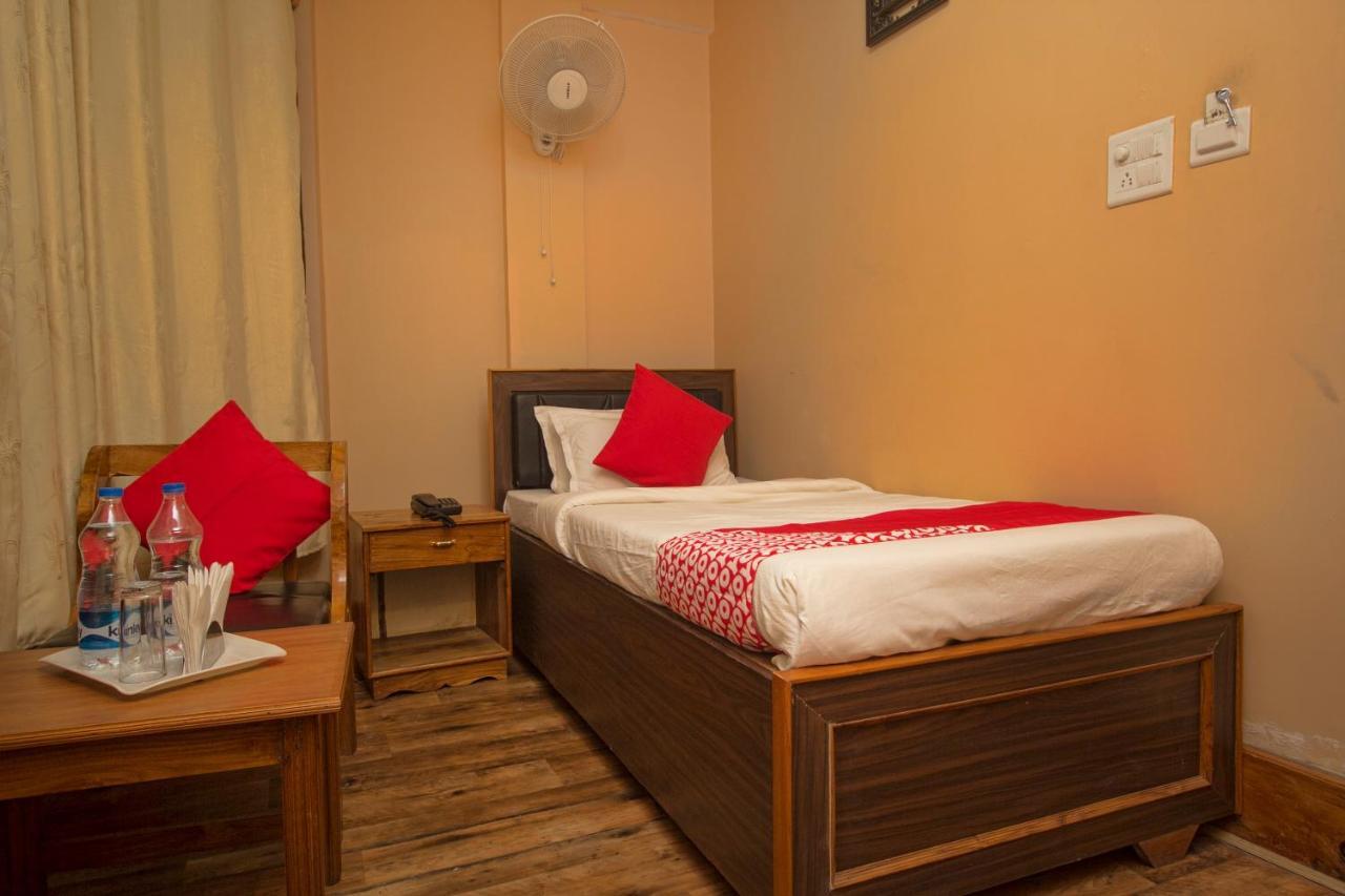 Oyo 23409 Lama Dhim Hotel Kalimpong Exterior photo